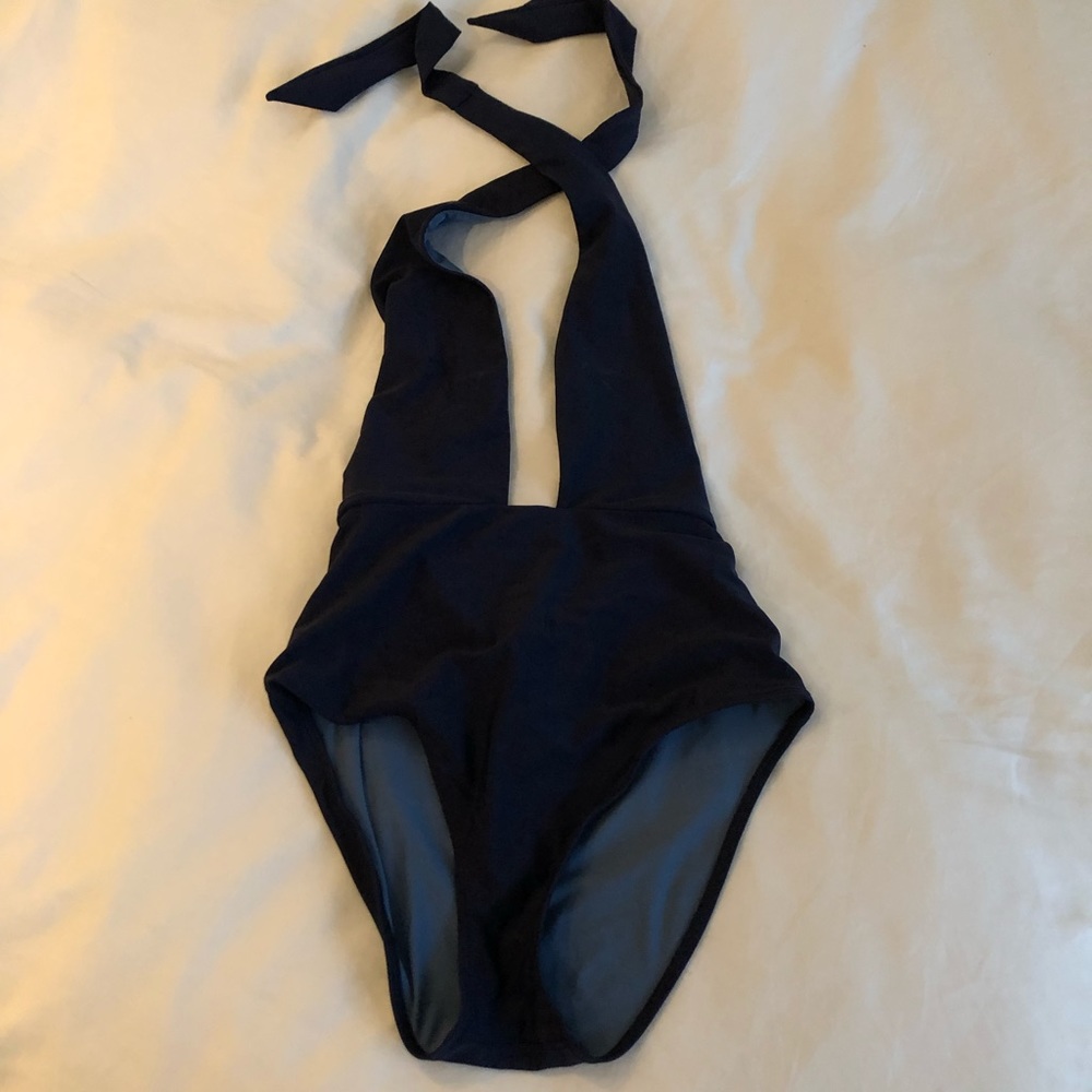 Aerie twist swimsuit